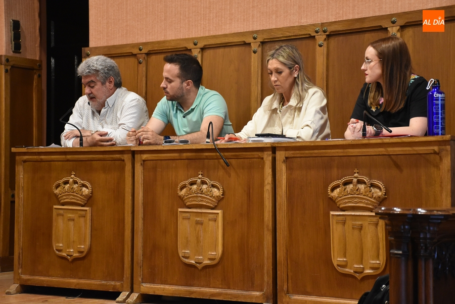 El PSOE se sorprende de que el PP obvie el hachazo fiscal en su balance del año