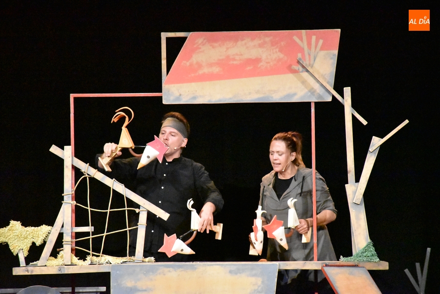 200 escolares de Ciudad Rodrigo y comarca disfrutan de ‘Kissu’ dentro de Provincia a Escena