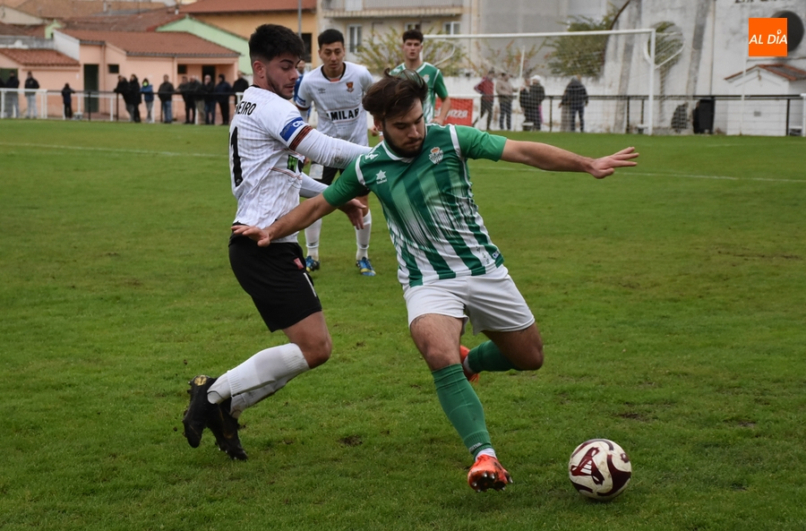 Álex Pérez, procedente también del Betis, 2º fichaje del Ciudad Rodrigo 24/25
