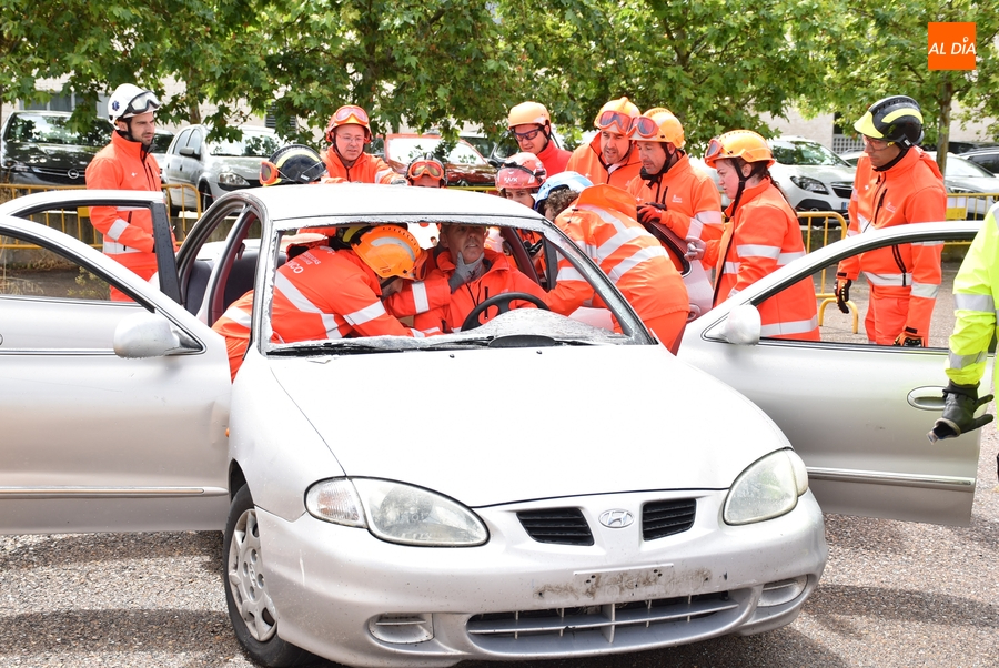 Profesionales sanitarios de la comarca perfeccionan los rescates en accidentes de tráfico