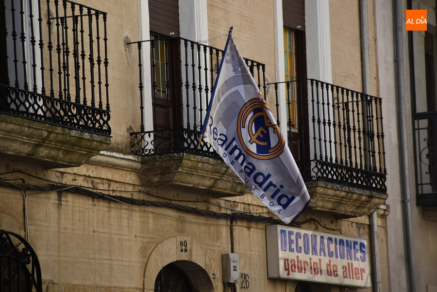 1Foto: Doblete de banderas