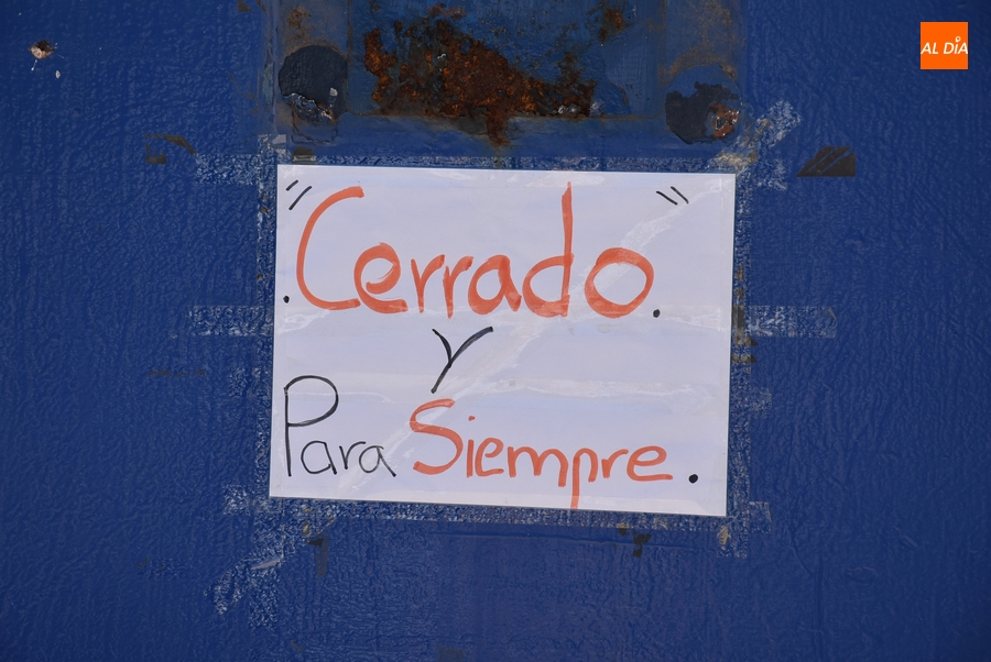 El kiosco azul de La Glorieta cierra para siempre