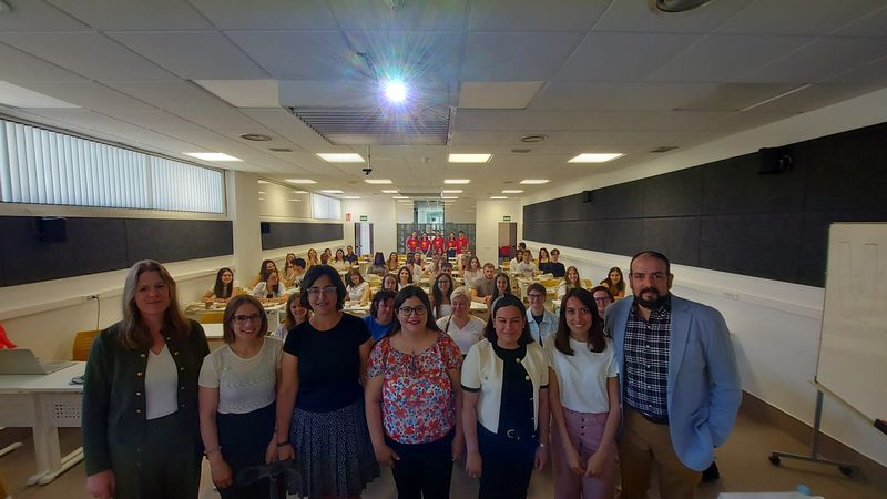 Universitarios de siete países europeos estudian soluciones para los desafíos de las PYMES en marketing y comunicación