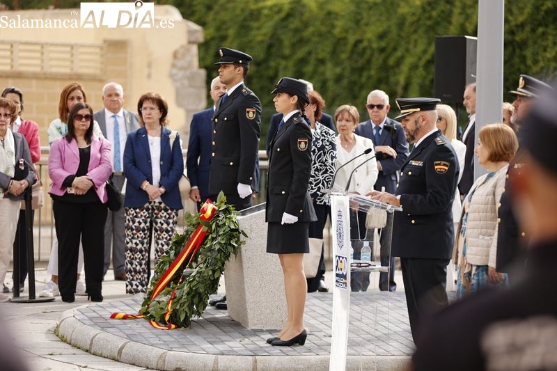 Sentido homenaje en Salamanca a las víctimas del terrorismo de la Policía Nacional