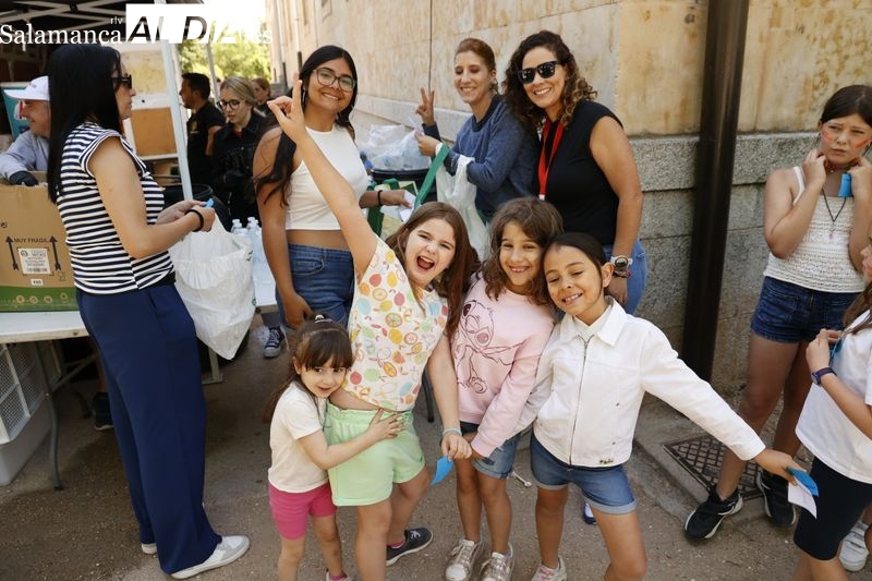 Más de 900 familias celebran su día en el Colegio San Agustín