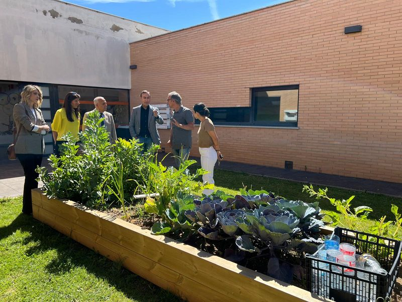 El CEIP La Ladera de Carbajosa recibe el ‘Sello Ambiental de Centro Sostenible’ de la Junta