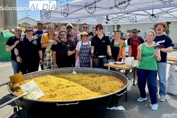 Cerca de 350 raciones de paella y gran ambiente para despedir las fiestas del Corpus en El Campo de Peñaranda
