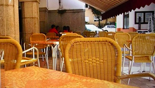 Peñaranda modifica la regulación hostelera y suma media hora más a las terrazas