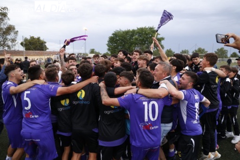El CD Peñaranda ya es equipo de Regional tras su victoria ante el CD Helmántico (1-2)