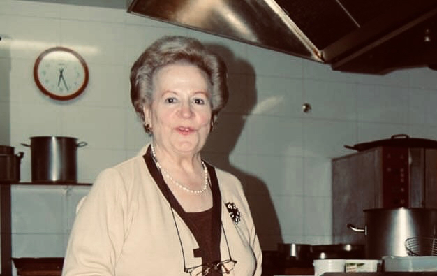 La Corporación concede por unanimidad la Medalla de Oro de Peñaranda a María Hernández Alonso Mari Cabañas