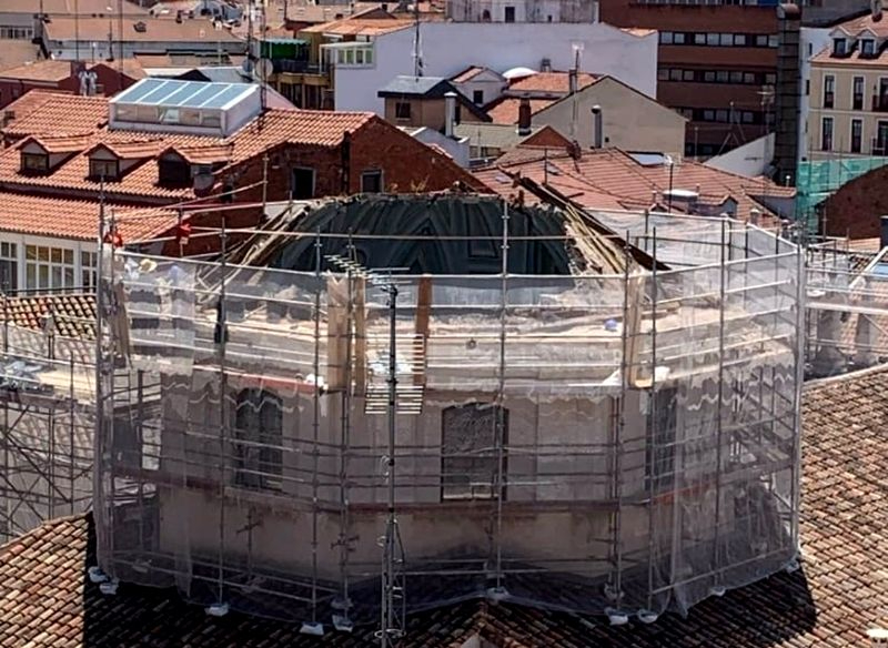 Susto en Valladolid, se derrumba la linterna de la iglesia de la Vera Cruz 