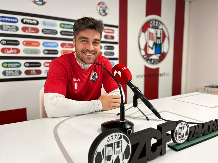 El salmantino que ha logrado el ascenso a Primera RFEF con el Zamora
