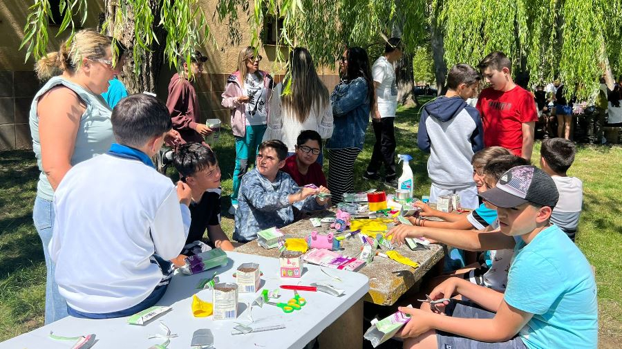 Alumnos de San Francisco pasan la mañana en El Picón con motivo del Día del Medio Ambiente