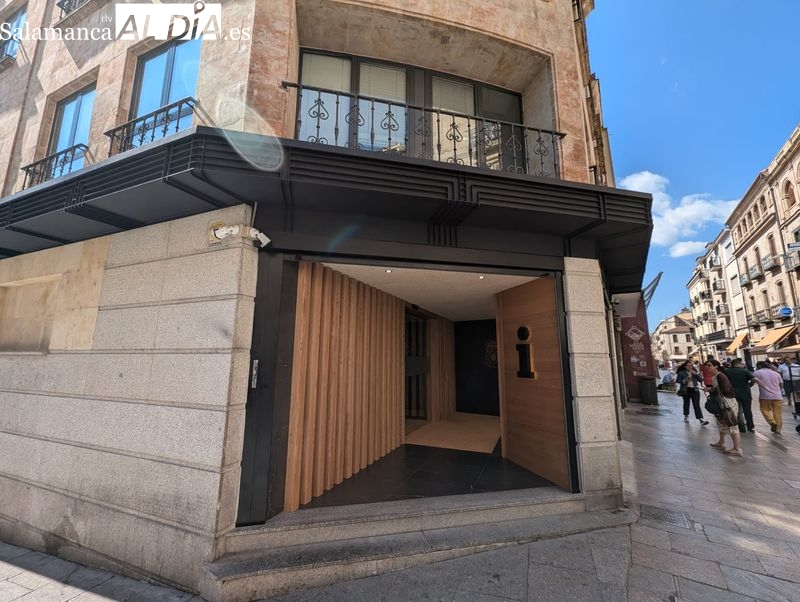 Nueva Oficina de Turismo en la Rúa Mayor