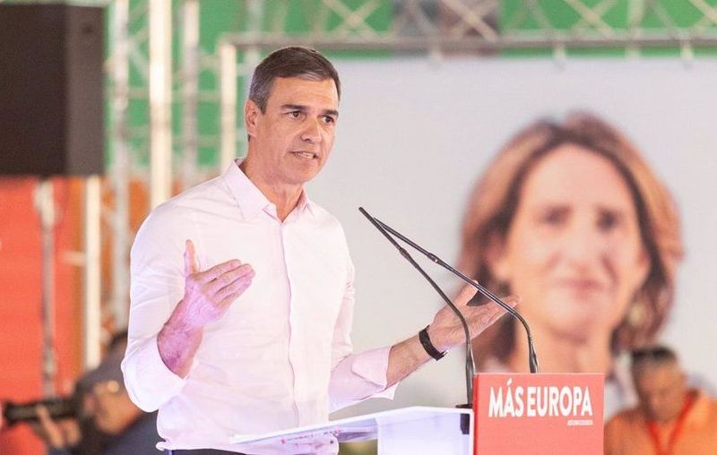 Sánchez envía una nueva carta a los ciudadanos y tacha de zafio montaje la acusación contra Begoña Gómez 