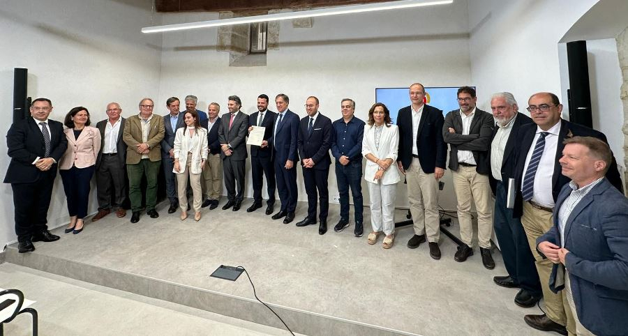 Firmada la renovación por 10 años más de la Red de Ciudades Cencyl