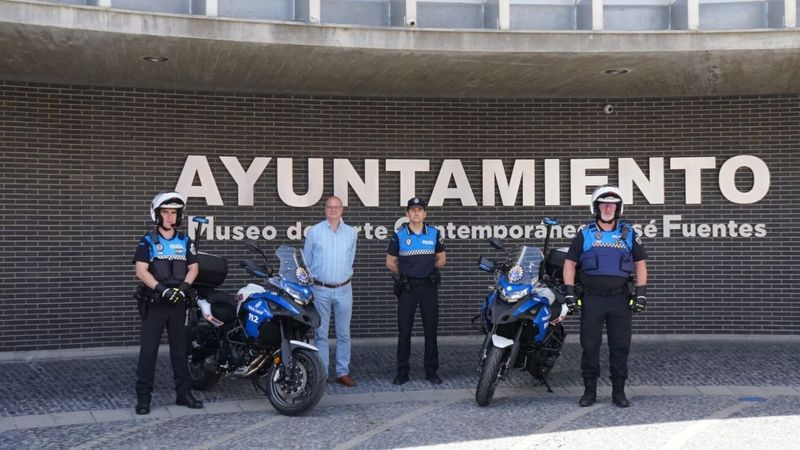 Santa Marta renueva el parque móvil de la Policía Local con dos nuevas motos