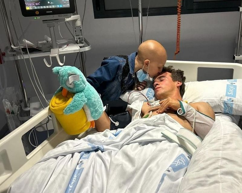 Juntos somos invencibles: el mensaje de M4ría a Gonzalo Caballero tras el percance del sábado en Alba de Tormes 