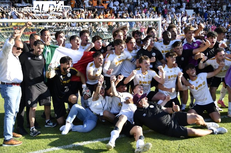 ¡¡¡¡El Salamanca UDS sale del infierno y asciende a Segunda Federación en un Helmántico abarrotado!!!! (0-0)
