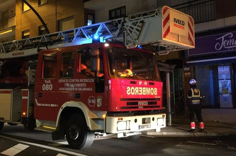 Tres heridos en el incendio de una vivienda en Dimas Madariaga