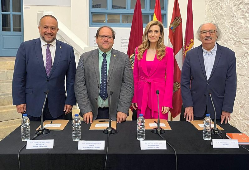 El escritor afincado en Salamanca cuya obra ha sido digitalizada por la Junta