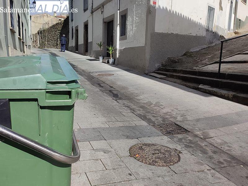 Los vecinos exigen más contendedores de residuos en Béjar y una mejor ubicación