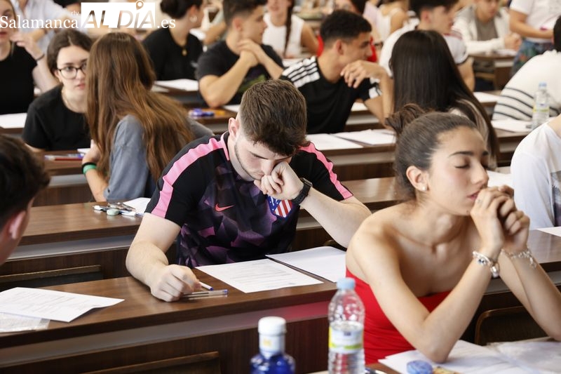 Más de 1.500 estudiantes se examinan de la EBAU en la provincia de Salamanca