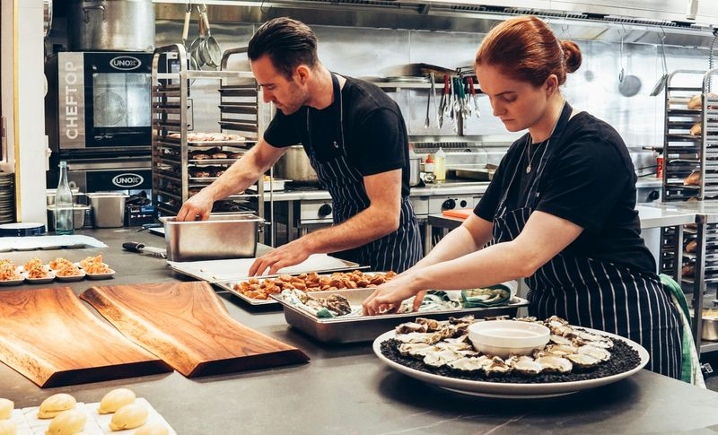 El curso gratuito con beca de desplazamiento que incluye compromiso de contratación