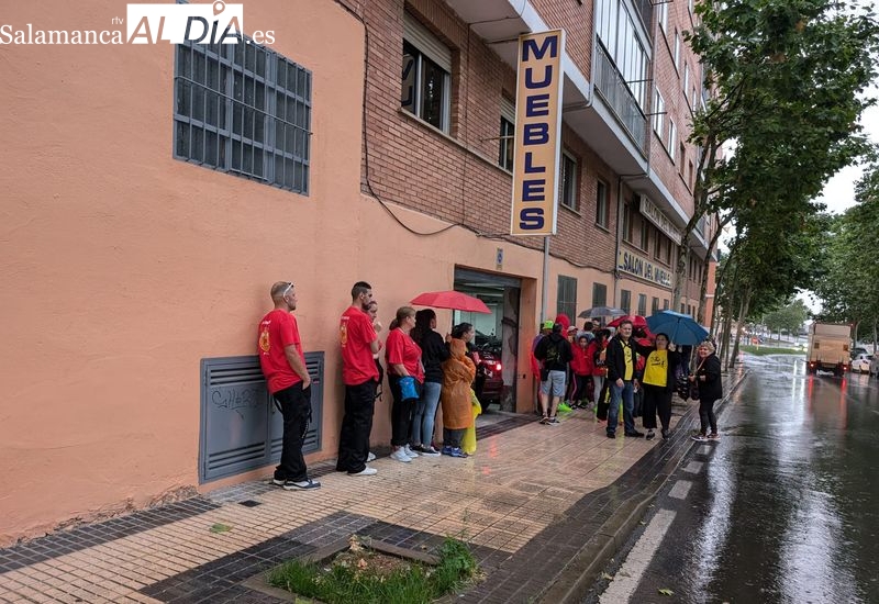 Las tormentas impiden el arranque de las fiestas de los barrios Pizarrales y El Carmen