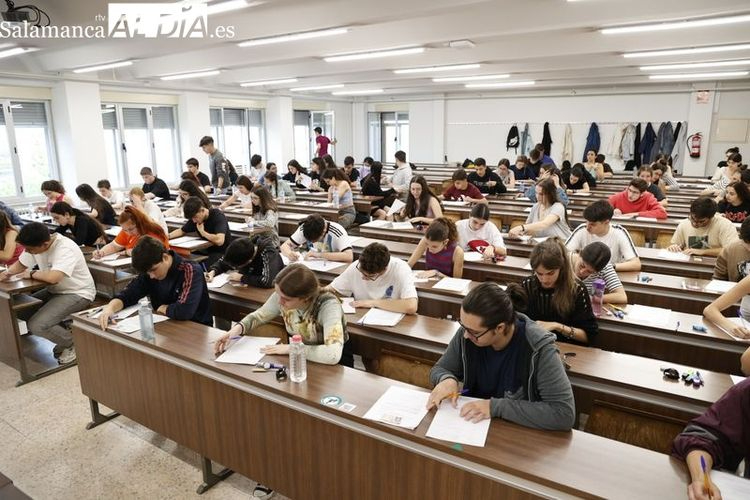 ¿Qué puedo y qué no puedo llevar a los exámenes de la EBAU?