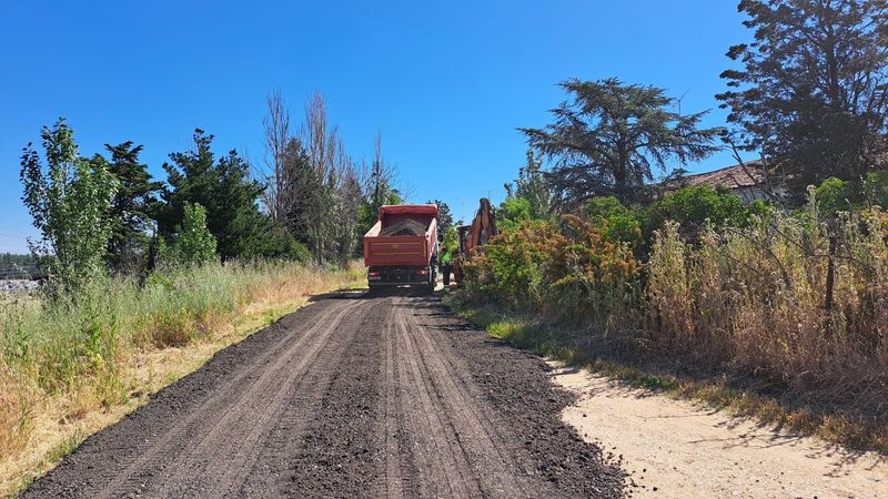 Carbajosa acondiciona los 400 metros de la prolongación del camino de Carpihuelo para mejorar el acceso a las viviendas de la zona