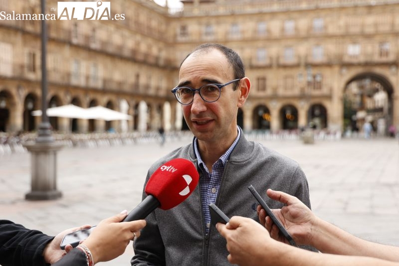 David Serrada llama a la población salmantina a votar con la cabeza porque si votamos con las vísceras, nos equivocamos