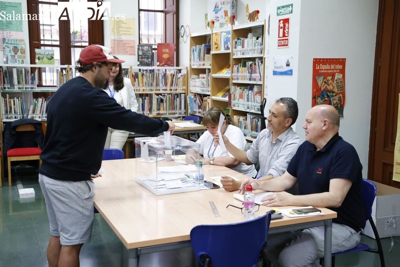 ELECCIONES EUROPEAS | Cierran los colegios electorales en Salamanca, con normalidad y menos participación 