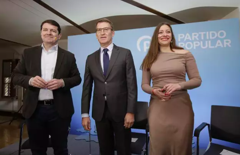 Feijóo y sus CCAA firmarán en Salamanca el acuerdo que impulsará una EBAU común en las autonomías del PP