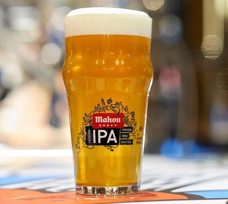 Una cena maridada con cervezas Mahou, nueva propuesta del Parador de Ciudad Rodrigo