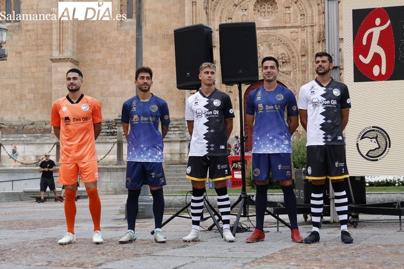 Unionistas presenta sus equipaciones para el ciclo 24-26 y Don QR es el nuevo patrocinador principal