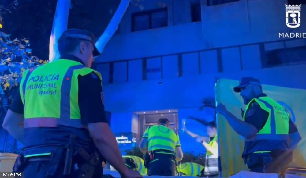 Muere un hombre tras ser agredido después del concierto de Karol G en el Bernabéu