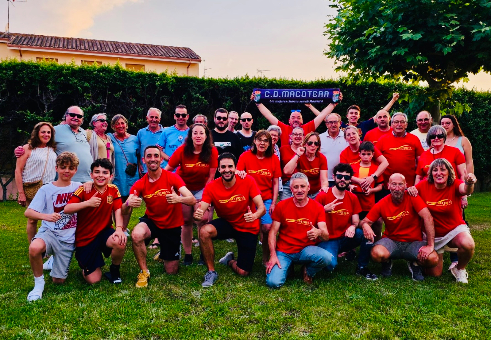 Macotera se une para mandar ánimo y apoyo a la 5ª Vuelta a España Ultreya Más Sol, que pone en valor el medio rural