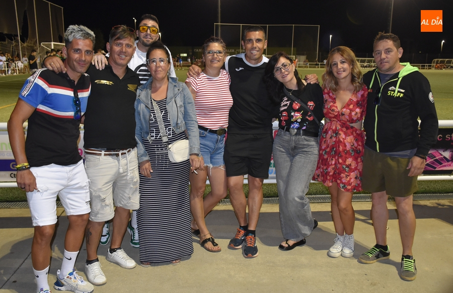 Eh, sácanos una foto: Y ahora al otro lado de la barrera