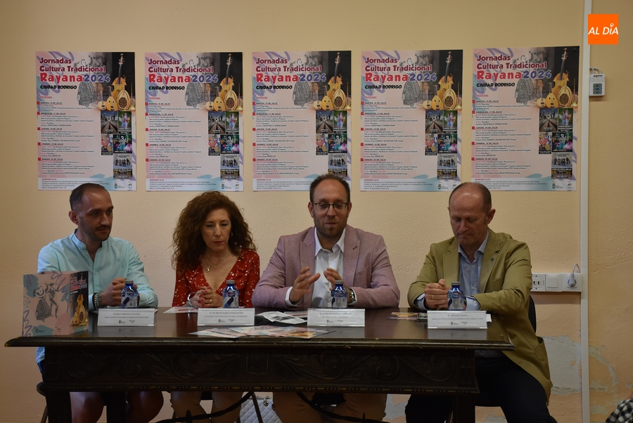 Un pasacalles nocturno como cierre, gran novedad de las Jornadas de Cultura Tradicional Rayana