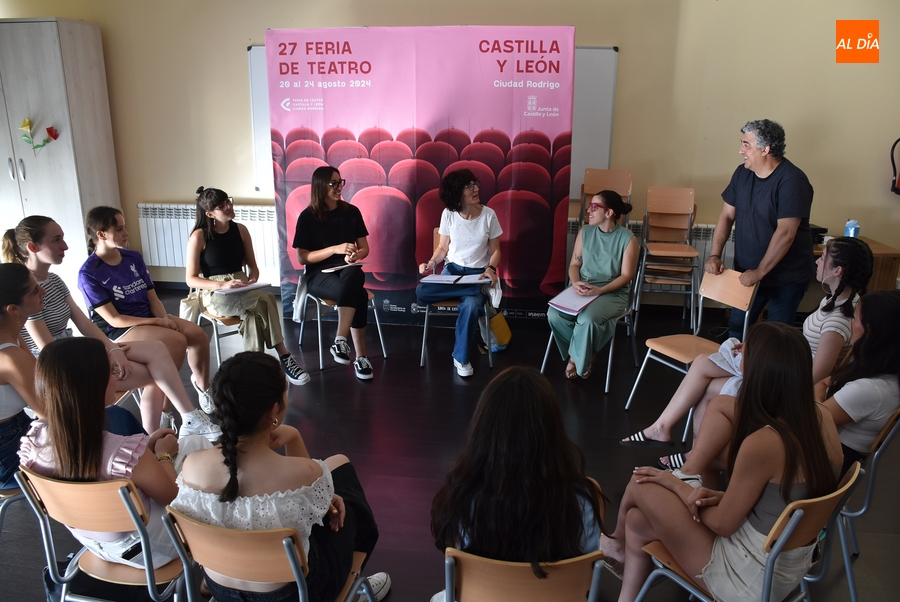 La cantera de los monitores del Divierteatro se pone también en marcha