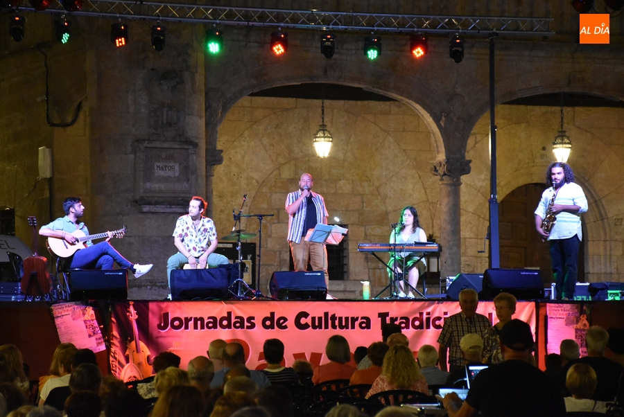 3 Loucos e 1 São (Que Não Veio) traen a las veladas rayanas el espíritu del otro lado de la frontera