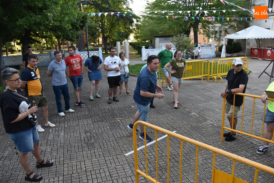 San Andrés abre sus fiestas con la ronda inicial de su emblemático campeonato de rana