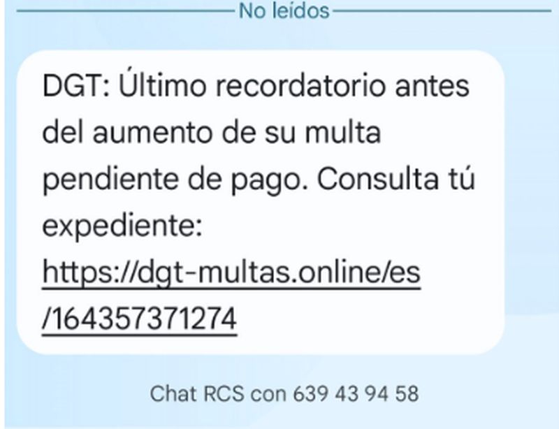 Este SMS de la DGT como recordatorio de multas pendientes de pago es una estafa