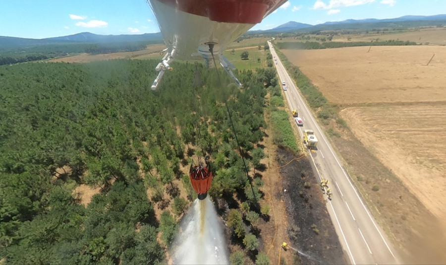 Un pequeño incendio en Villasrubias junto a la CL-526 calcina 0,32 hectáreas de pasto