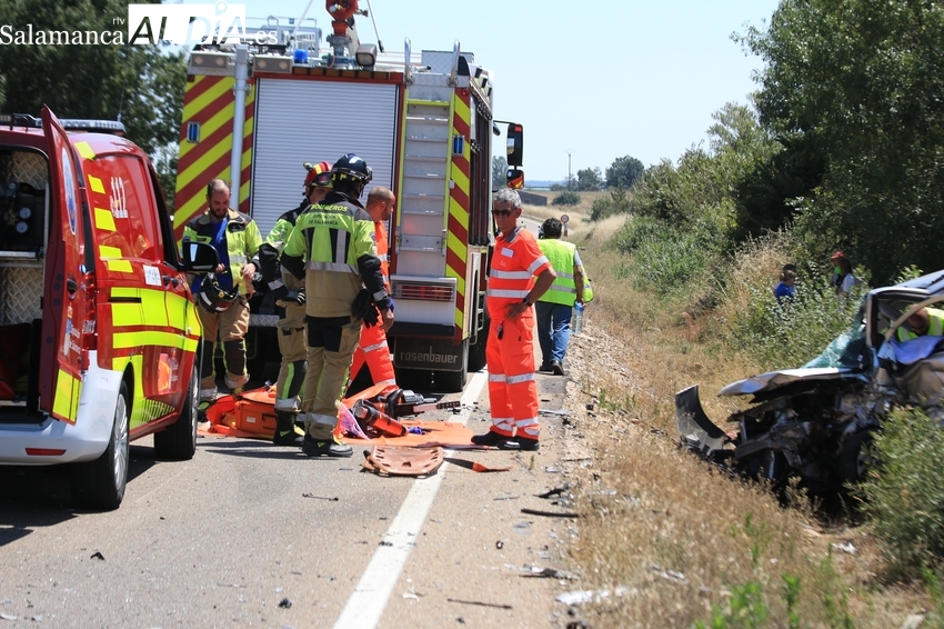 Fallece una mujer tras sufrir un accidente en la carretera de Vitigudino