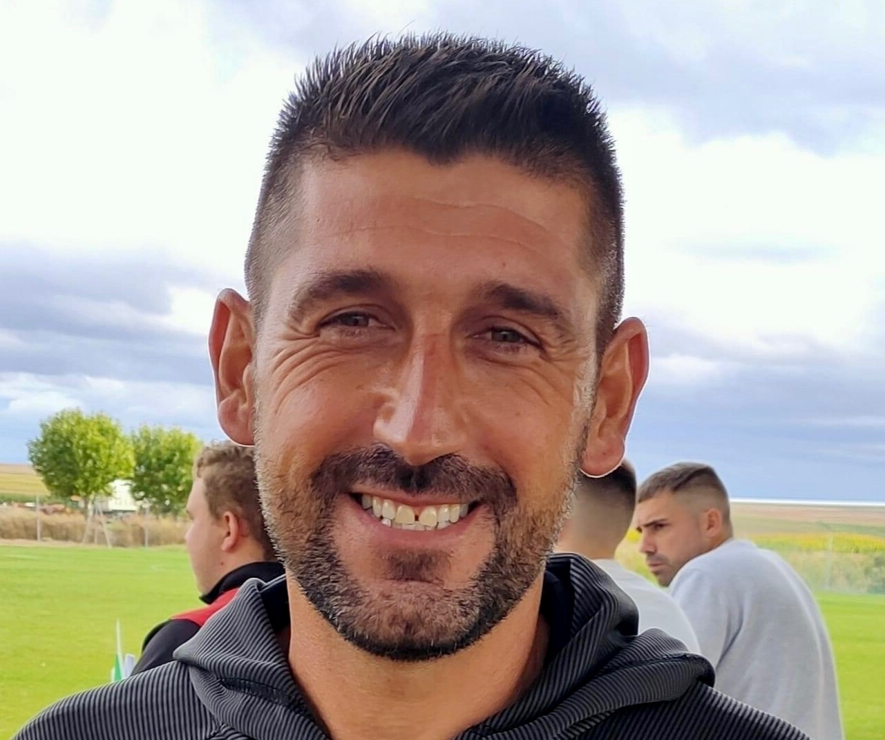 El conocido y querido futbolista y entrenador David de la Iglesia ‘Cordo’, pregonero de las Fiestas de la Virgen de la Vega en Villoria