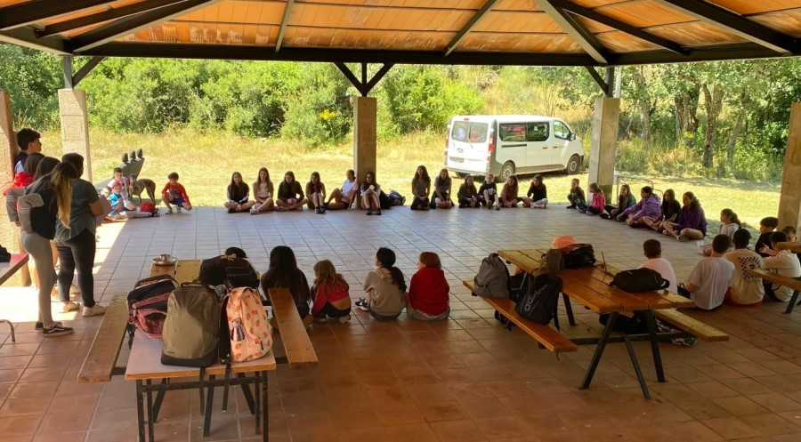Cáritas abre su Campamento con 37 participantes atendidos por 22 monitores