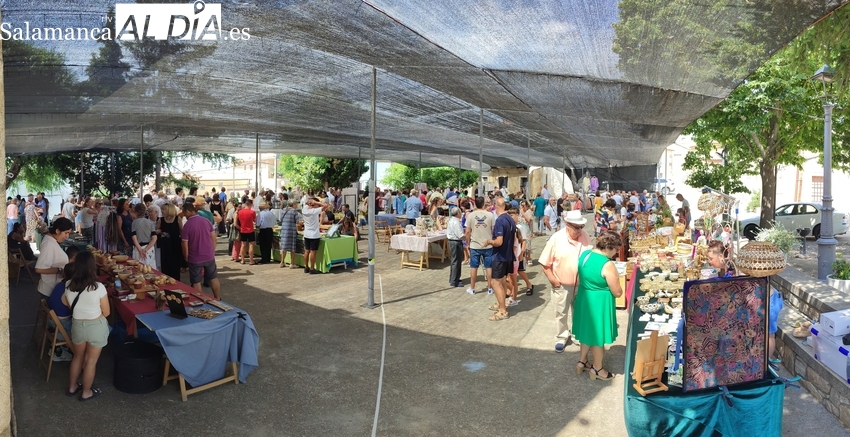 La calidad de los productos, secreto del éxito de la Feria de Artesanía y Agroecología de Monleras