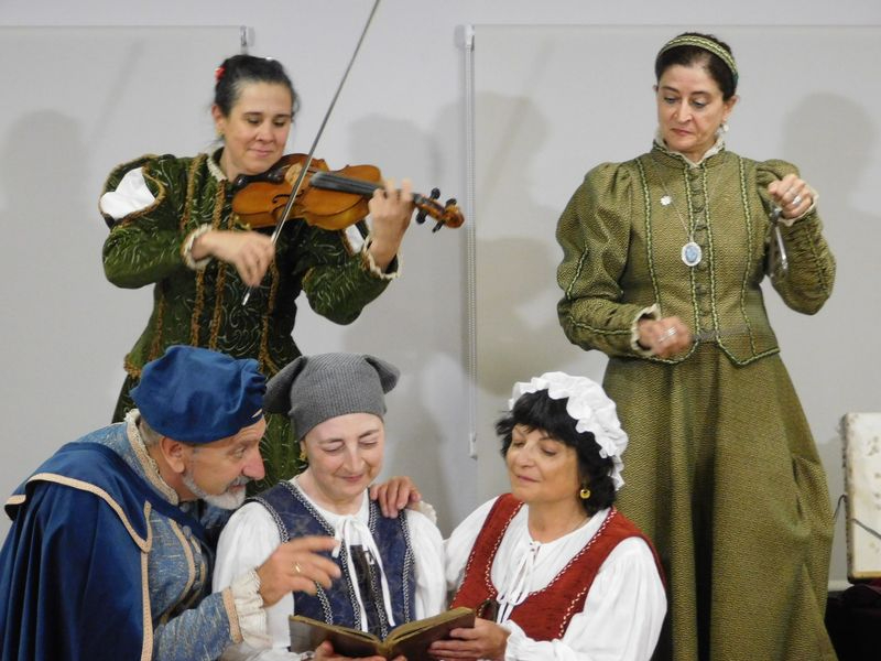 Buscando a Nebrija brilla en Peñasolana de Carrascal de Barregas